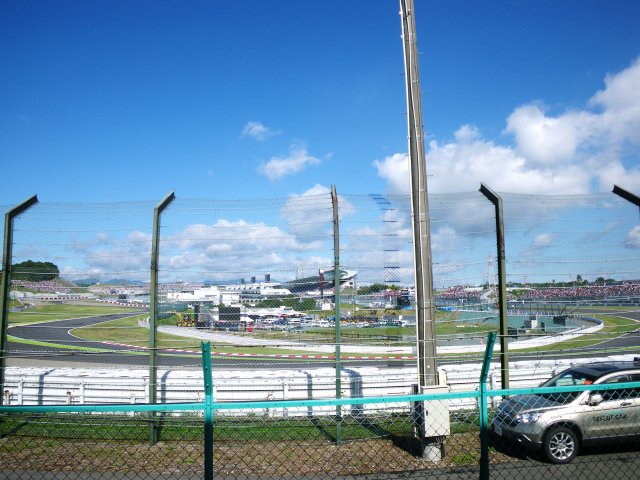 ２０１０　F1　鈴鹿グランプリ！_f0199565_132038.jpg