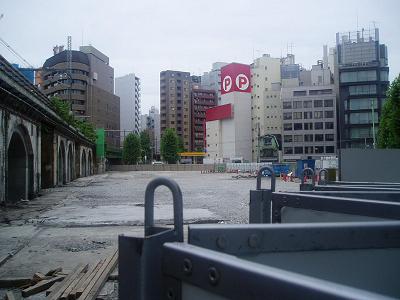 さよなら交通博物館(10) 万世橋駅等の遺構と再開発工事_f0030574_23492730.jpg