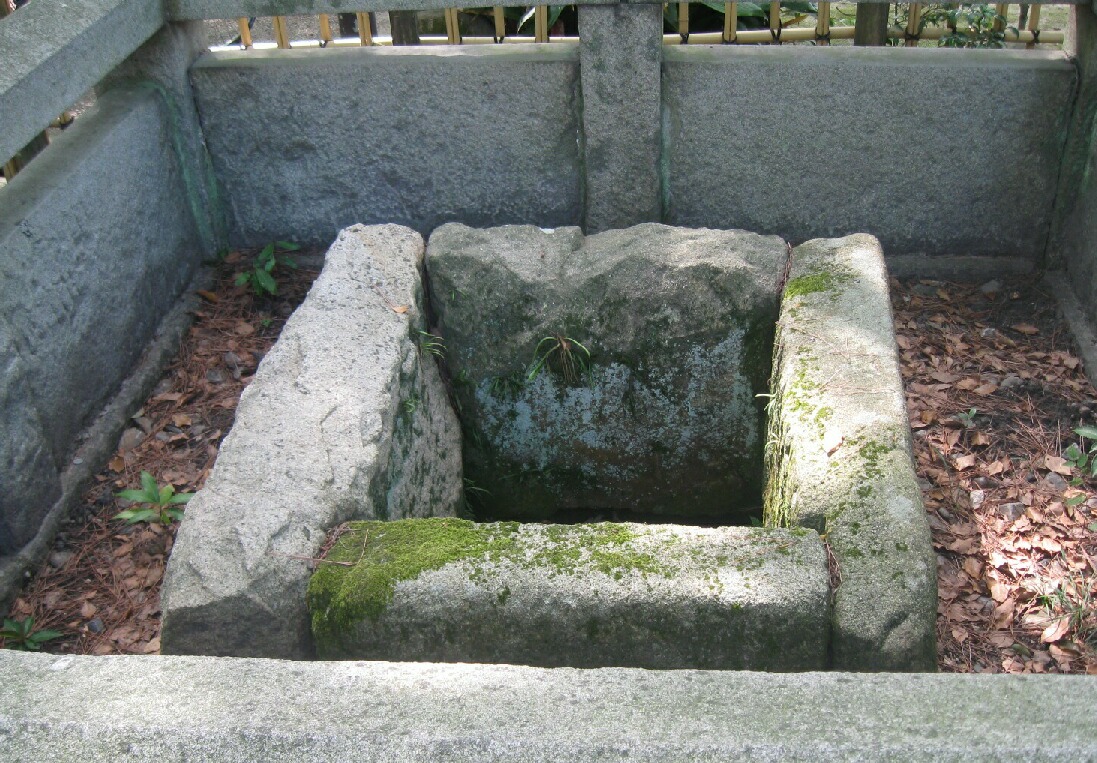 e0180752_1849883.jpg