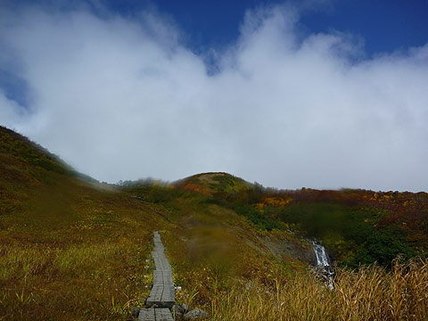 2010年10月11日　焼石岳（つぶ沼登山口)_c0116856_21444466.jpg