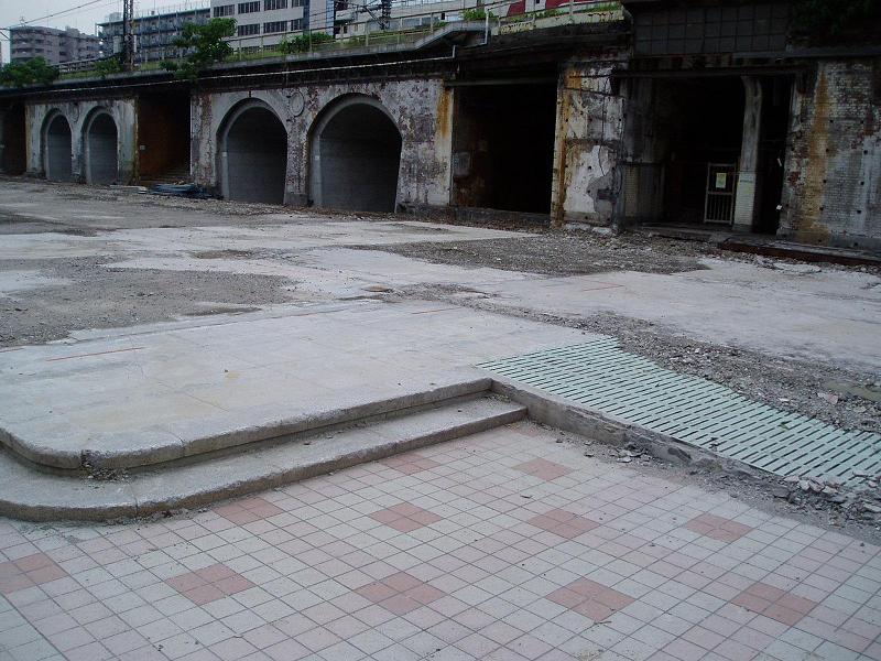 さよなら交通博物館(10) 万世橋駅等の遺構と再開発工事_f0030574_0415695.jpg