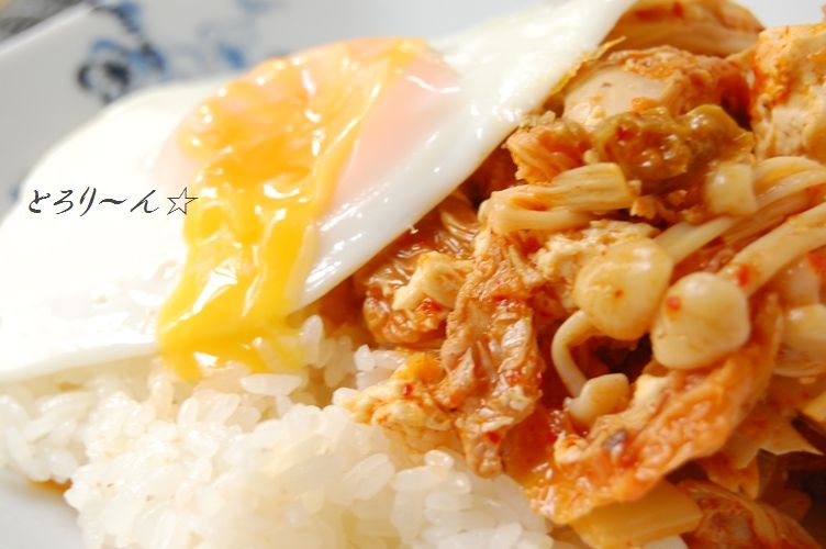 サーモンのフィッシュケーキ♪_d0104926_2291514.jpg