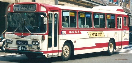 岐阜乗合自動車 三菱K-MP118M +三菱_e0030537_2323536.jpg