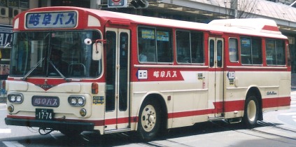 岐阜乗合自動車 三菱K-MP118M +三菱_e0030537_23314647.jpg