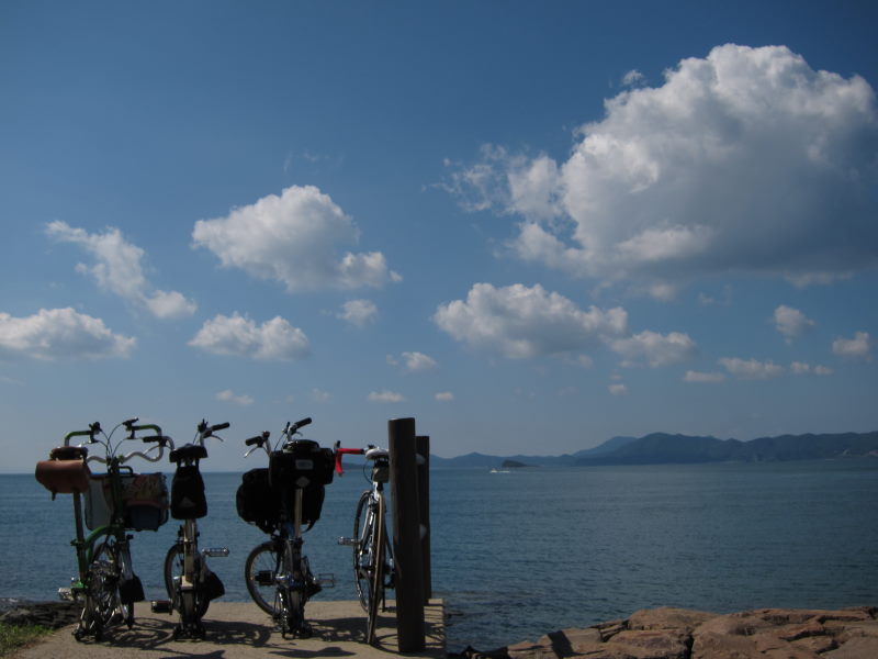 我が相棒・ブロンプトンとの旅から帰ってまいりました。_e0138081_19544529.jpg