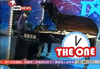 ★中国のオーディション番組、両腕ないピアニストが優勝!!_a0028694_52111.jpg