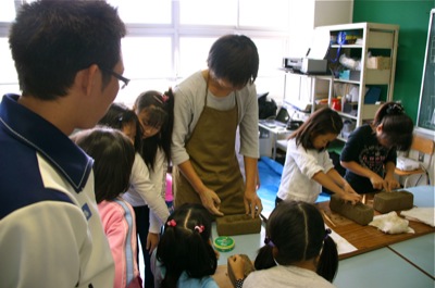 タンポポタワー制作開始!_a0062127_1030459.jpg