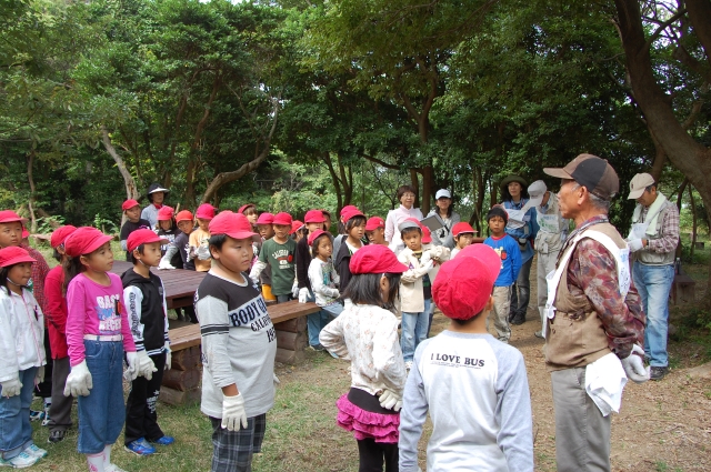 「鳴滝第一・第二小学校」２年生遠足サポート_c0108460_2332515.jpg