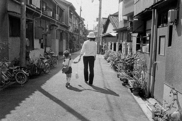 な つ か し の 町　　　福 島 界 隈　 　　 1981  09 　　　 －　　　　 7 / 11　　　　　_b0144506_8282964.jpg