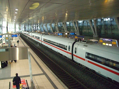 フランクフルトの景観_d0116009_43566.jpg