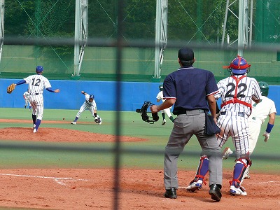 １０月１２日　東都大学野球２部　立正大対専修大_b0166128_23374386.jpg