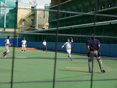 １０月１２日　東都大学野球２部　立正大対専修大_b0166128_23392128.jpg