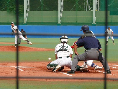 10月12日 東都大学野球2部 駒澤大対東農大_b0166128_2348322.jpg
