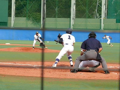 10月12日 東都大学野球2部 駒澤大対東農大_b0166128_2350398.jpg