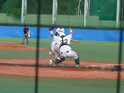 10月12日 東都大学野球2部 駒澤大対東農大_b0166128_23541313.jpg
