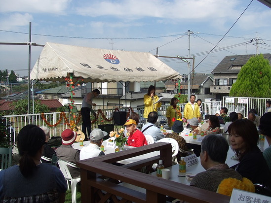 行って来ました「愛の里」_e0119092_1638202.jpg