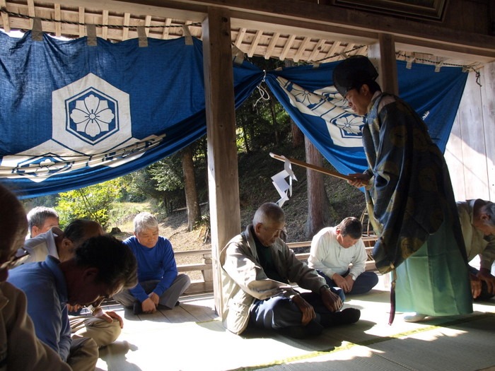 神社の祭り_c0116915_2374314.jpg