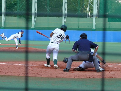 10月12日 東都大学野球2部 駒澤大対東農大_b0166128_025835.jpg