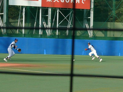 10月12日 東都大学野球2部 駒澤大対東農大_b0166128_032134.jpg