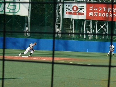10月12日 東都大学野球2部 駒澤大対東農大_b0166128_034129.jpg