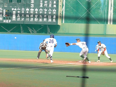 １０月１２日　東都大学野球２部　駒澤大対東農大_b0166128_053866.jpg