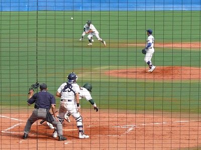 10月13日 東都大学野球2部 東農大対駒澤大 _b0166128_8411243.jpg