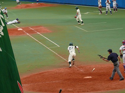10月13日 東都大学野球2部 専修大対立正大_b0166128_9333061.jpg
