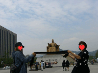 f0203249_2595852.gif