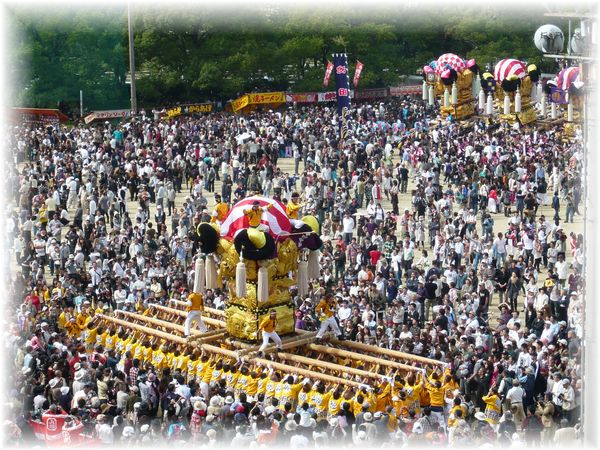 勇壮華麗な「男祭り」 新居浜太鼓祭り 第二弾！_d0175974_146179.jpg