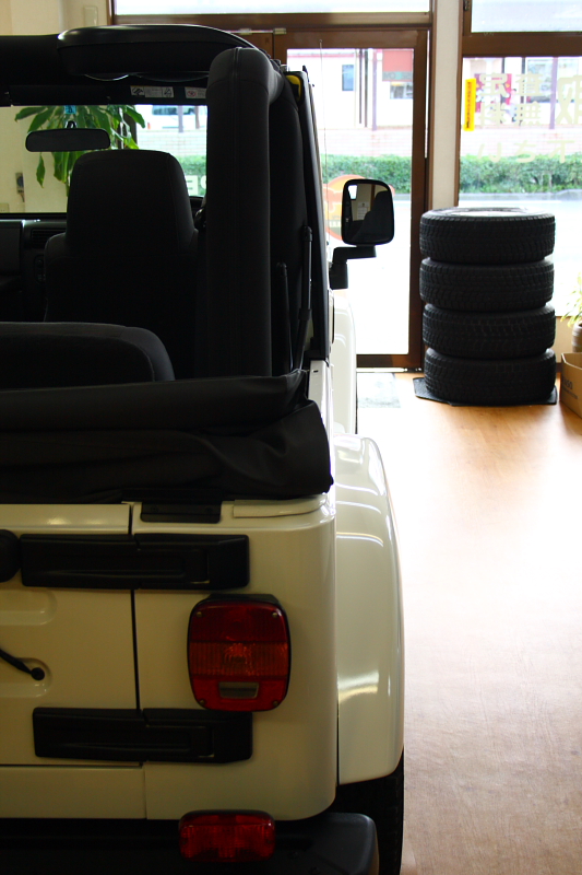 新しい展示車両ご紹介です♪_f0105425_1715057.jpg