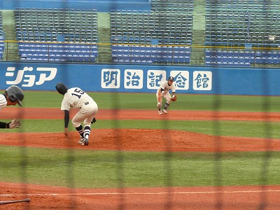 10月15日 東都大学野球 國學院大対亜細亜大_b0166128_0493833.jpg