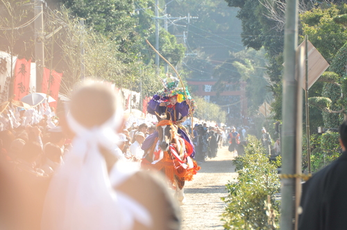 高山流鏑馬：若武者　肝付町　四十九所神社_a0043276_4485348.jpg