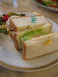教会カフェ☆フロインドリーブ♪_a0143686_156163.jpg