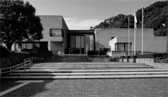 鳥取県立博物館。鳥取市の風景と建築。その２_c0195909_20351265.jpg