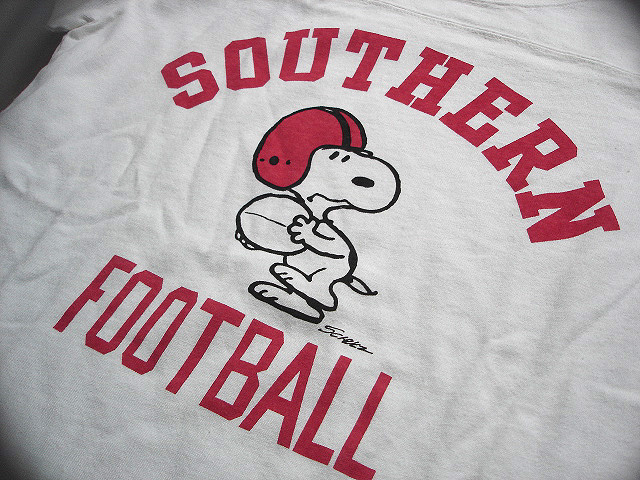 NEW : Champion L/S [SNOOPY] FOOTBALL T-SHIRT !!_a0132147_21534969.jpg