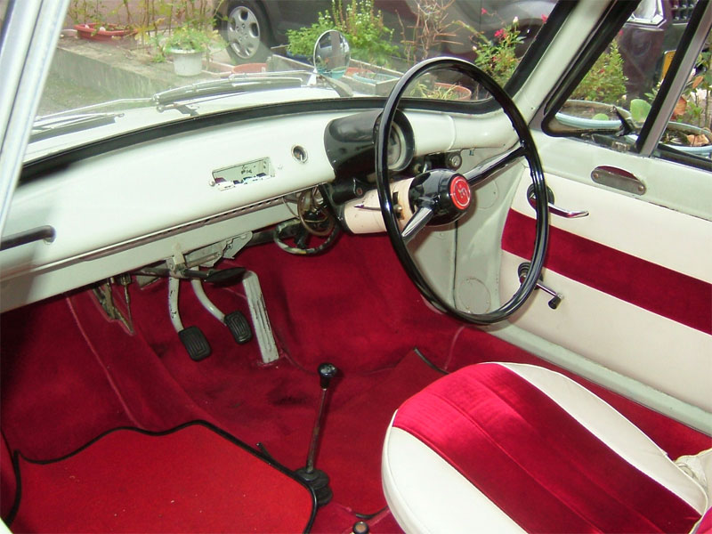 MAZDA_R360_coupe_c0110051_222366.jpg