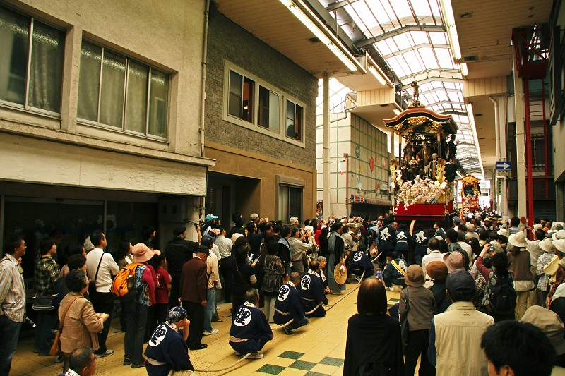 大津祭　２０１０年　西行桜狸山_c0196076_2057507.jpg