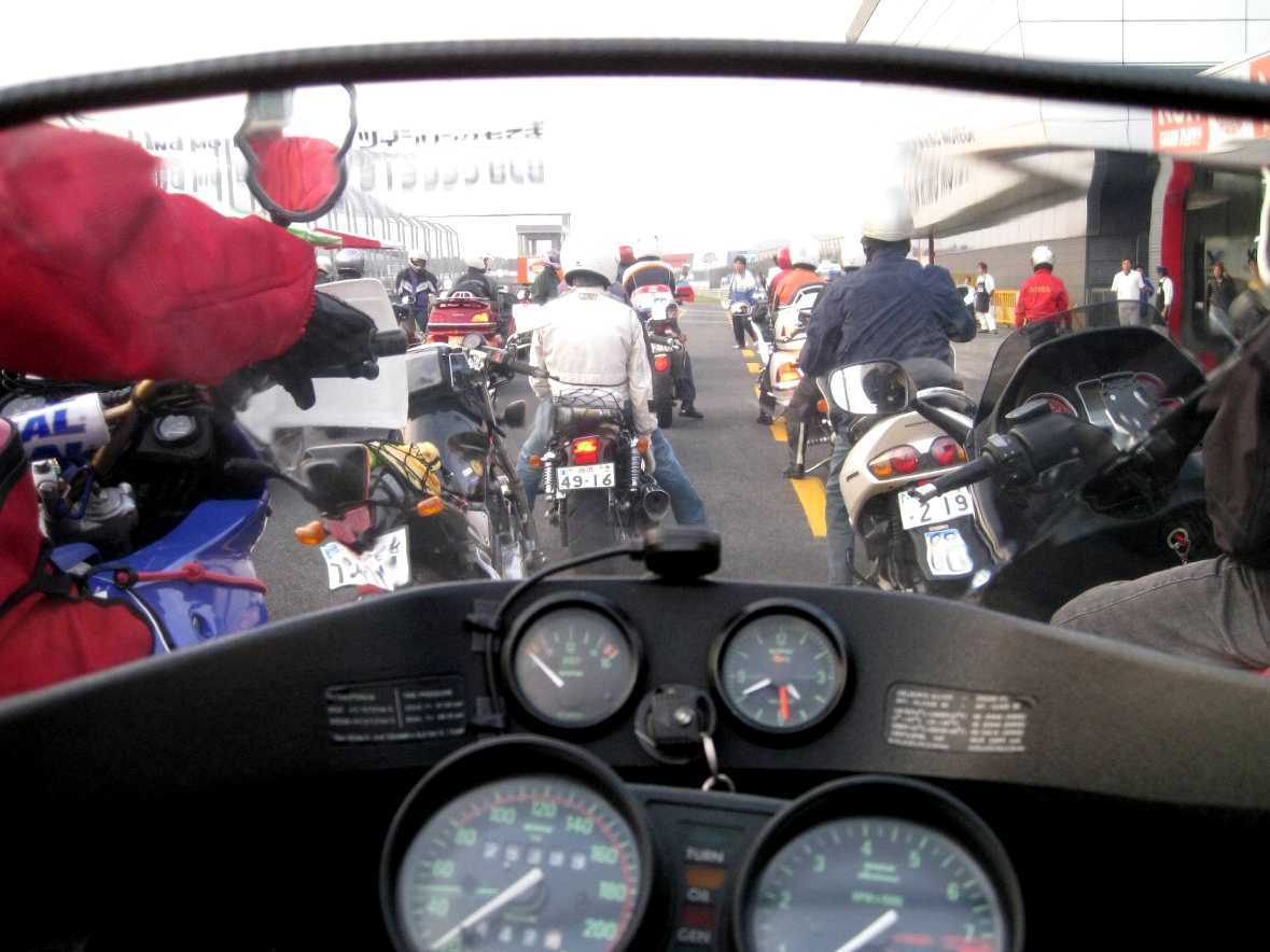 ＭＯＴＥＧＩ　ＧＰコースをハシロウ会　２０１０　１０月１４日_e0003910_120219.jpg