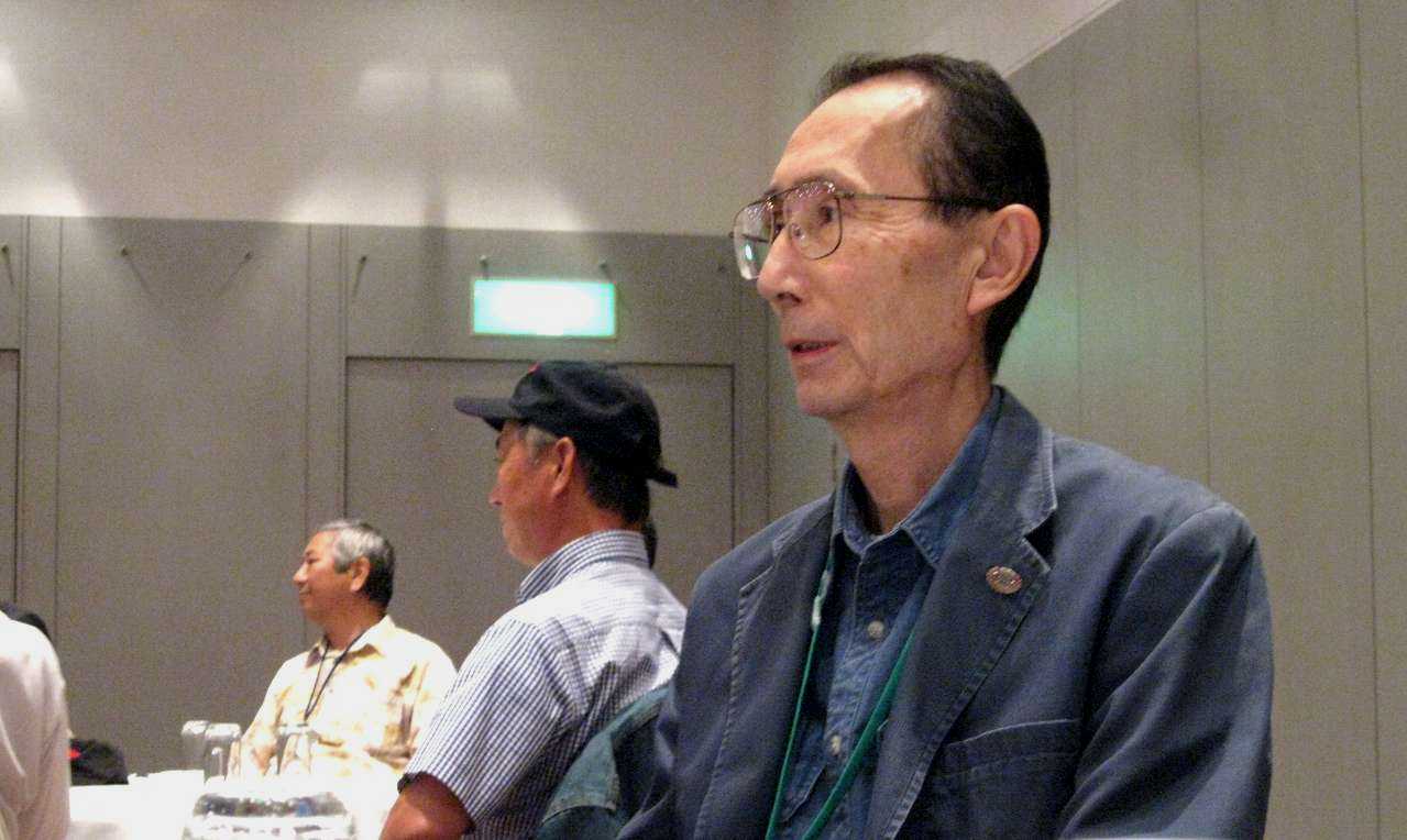 e0003910_238068.jpg