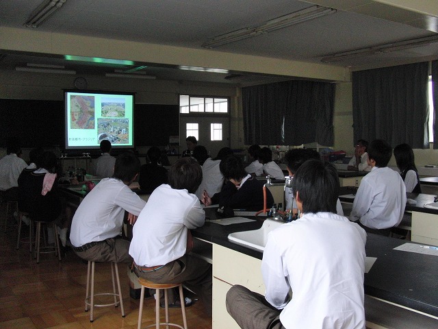 富士東高校の職業講話_f0141310_5153080.jpg