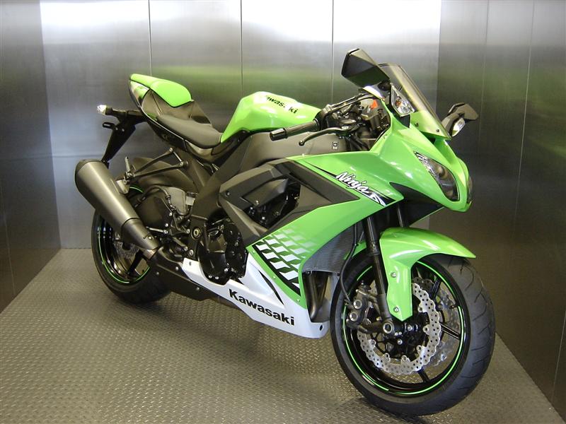 ZX-10R 2010年モデルのEUR/UK仕様_f0027302_1742179.jpg