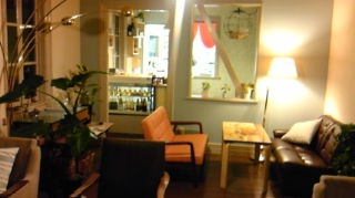 f0211645_12559.jpg