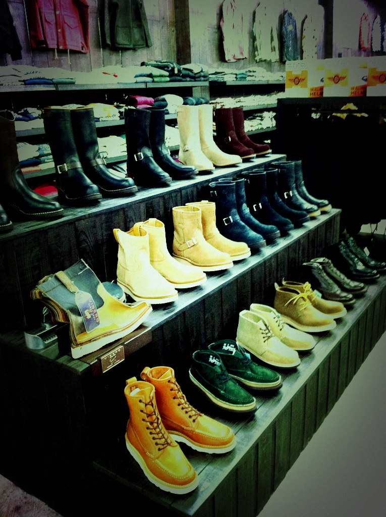 BOOTS MAN_a0165898_0383841.jpg