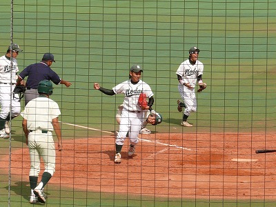 10月18日 東都大学野球2部 専修大対東農大_b0166128_1263248.jpg