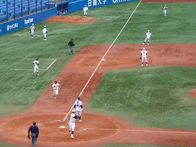 10月19日 東都大学野球 中央大対國學院大_b0166128_1392582.jpg