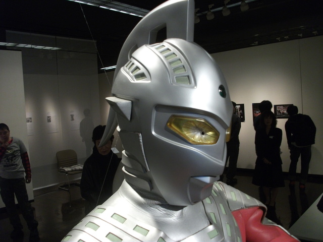 ウルトラマンアート展に行ってきた。_f0017963_18275293.jpg