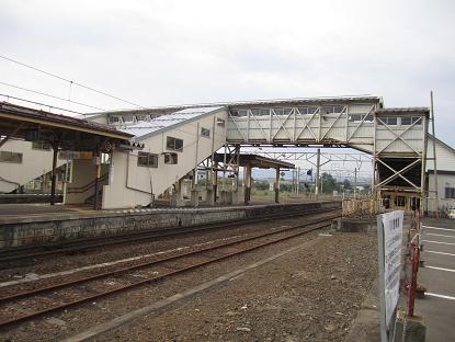渡道顛末記拾遺 川部駅の跨線橋は19世紀生まれの古レール_f0030574_0302080.jpg