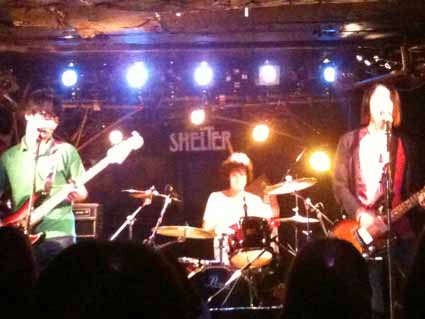 monokuro @ 下北沢SHELTER 101021_d0131511_1219194.jpg