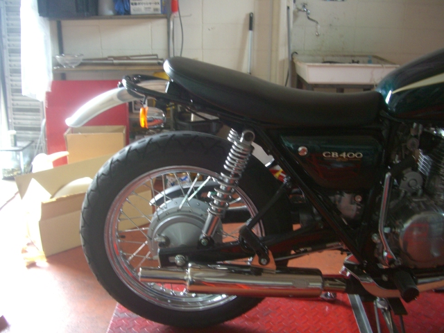 WM？製 cb400ss リアフェンダー - メルカリ
