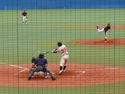 10月19日 東都大学野球2部 日本大対拓殖大_b0166128_13352222.jpg